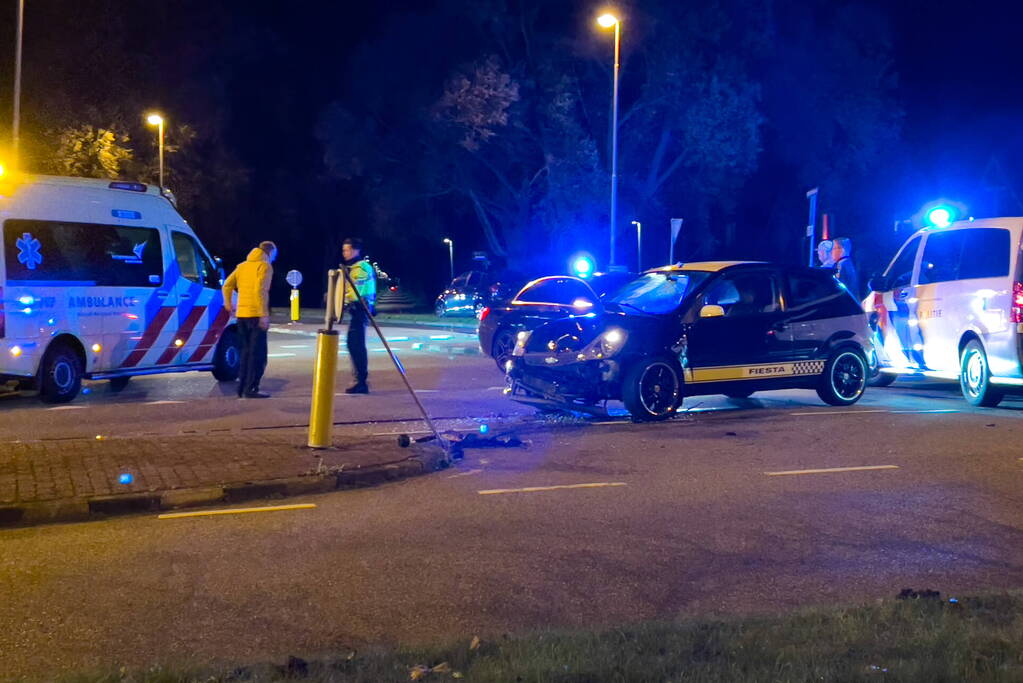 Gewonde bij aanrijding tussen auto's