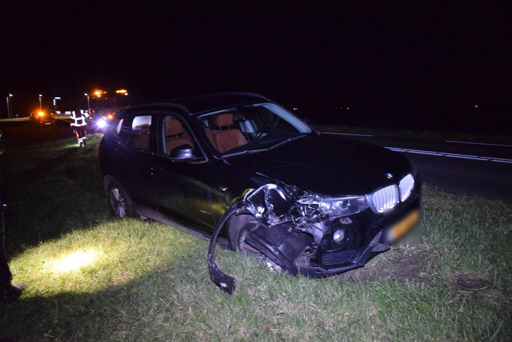 Auto zwaar beschadigd bij eenzijdig ongeval