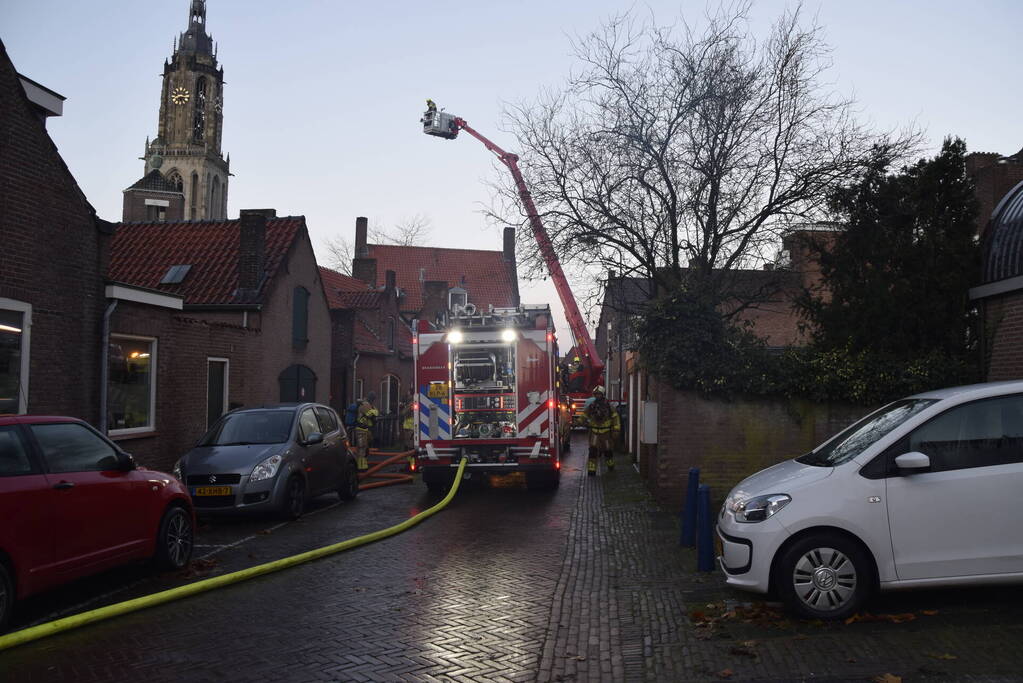 Traumahelikopter ingezet bij brand in slaapkamer