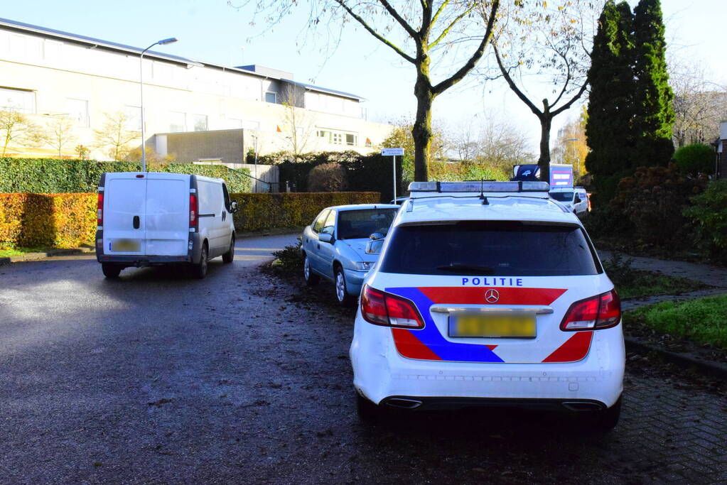 Voetganger aangereden door pakketbezorger