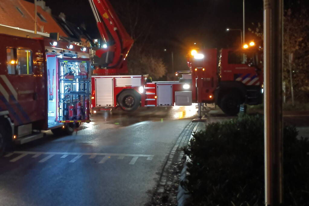 Flinke rookontwikkeling bij dakbrand