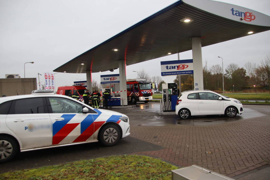 Brandstoflekkage bij tankstation
