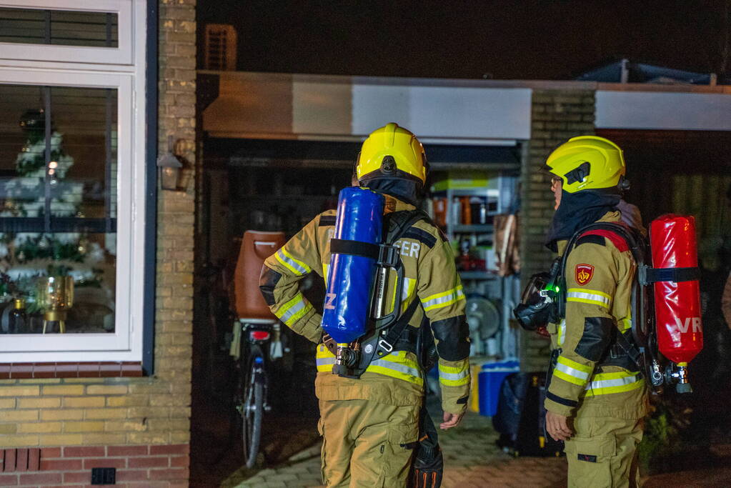Woning vol rook door vergeten eten in oven