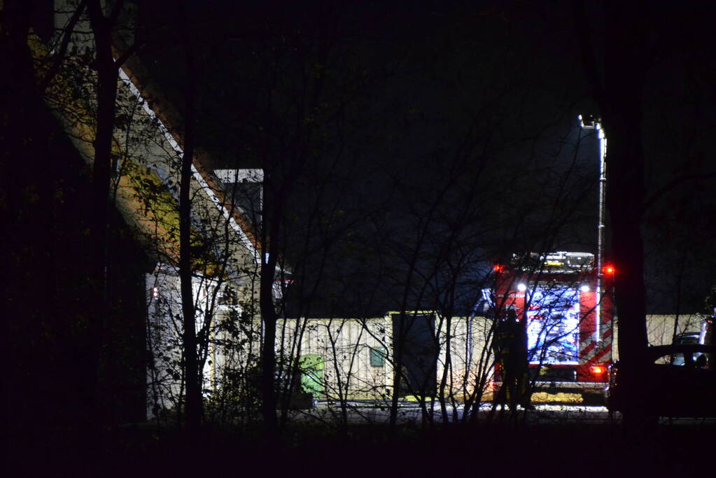 Brand in woonboerderij door kachel