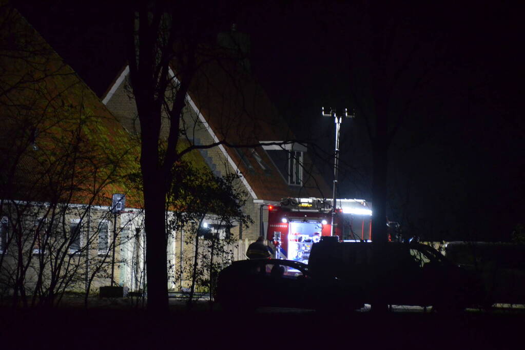 Brand in woonboerderij door kachel