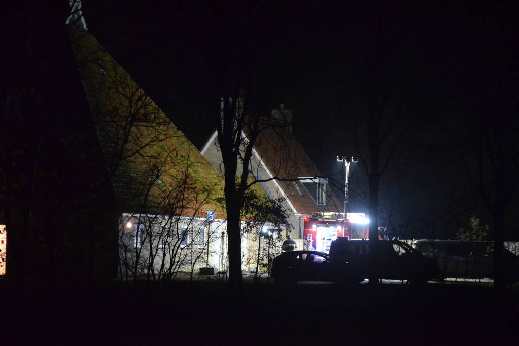 Brand in woonboerderij door kachel