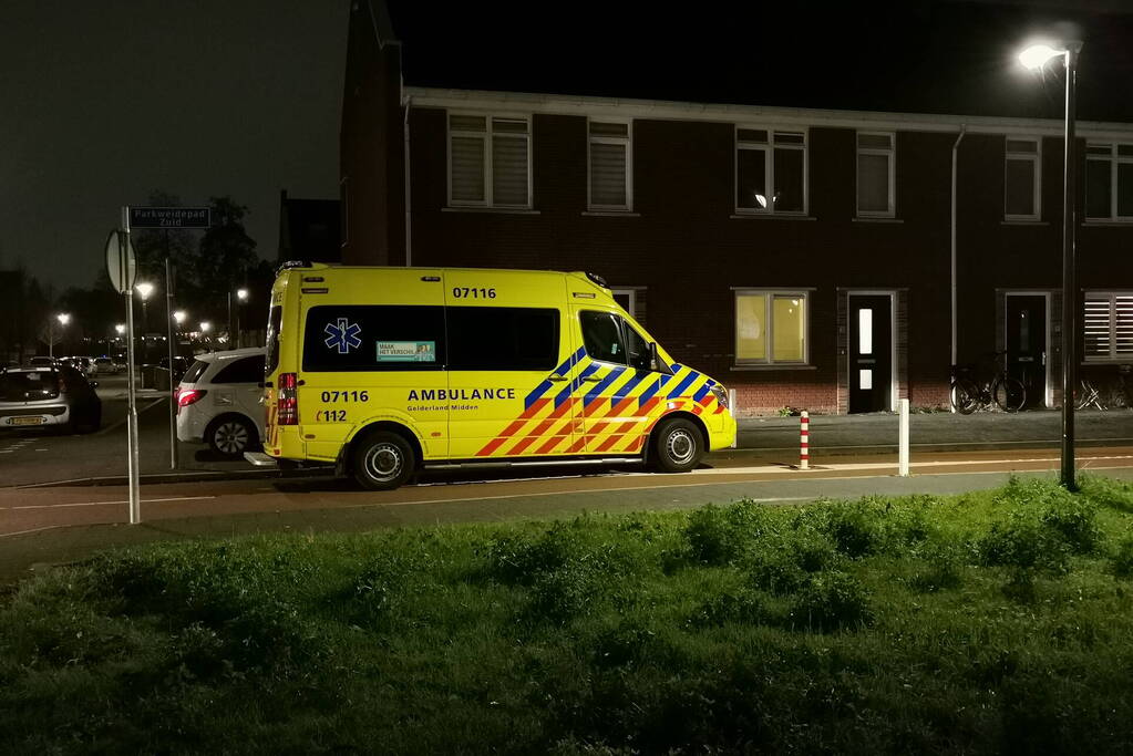 Kindje raakt gewond bij incident in woning