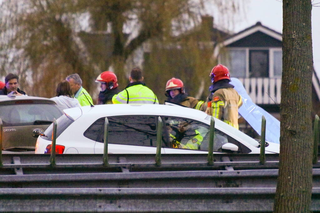 Zwaargewonde na ernstige aanrijding
