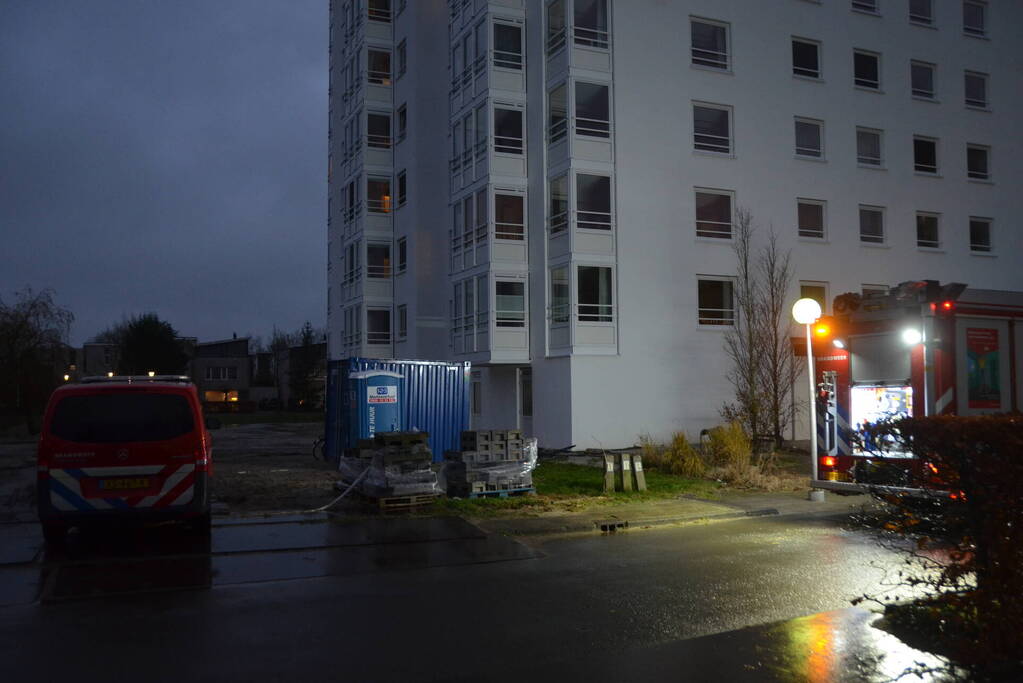 Flat deels ontruimd na gaslucht