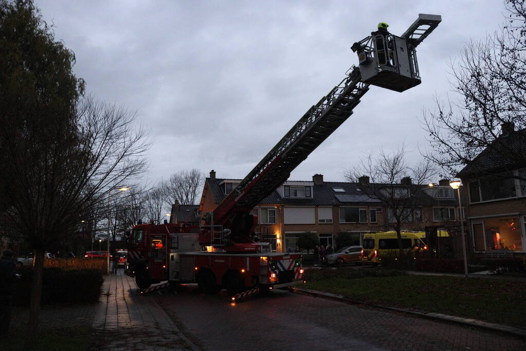 Traumahelikopter landt op grasveld
