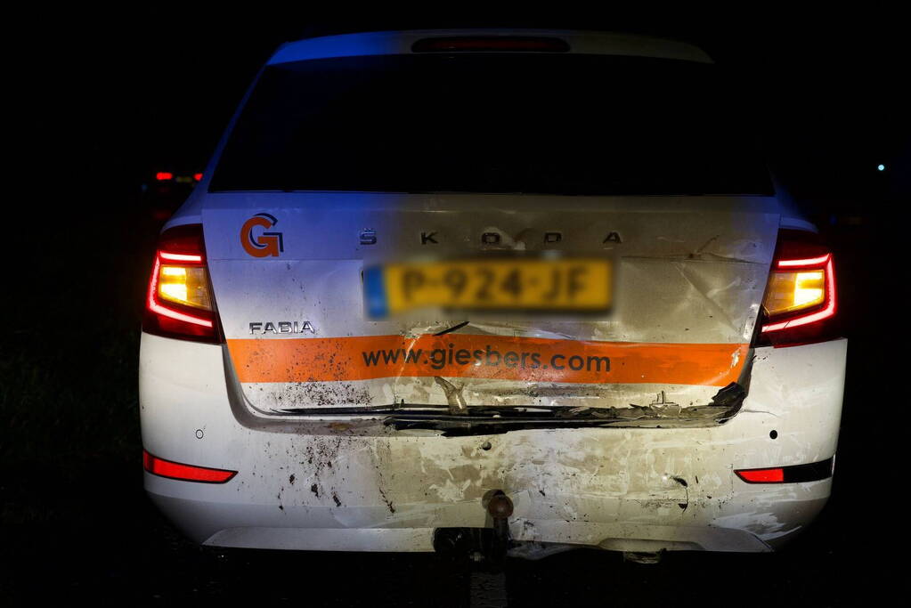 Schade bij ongeval tussen twee auto's