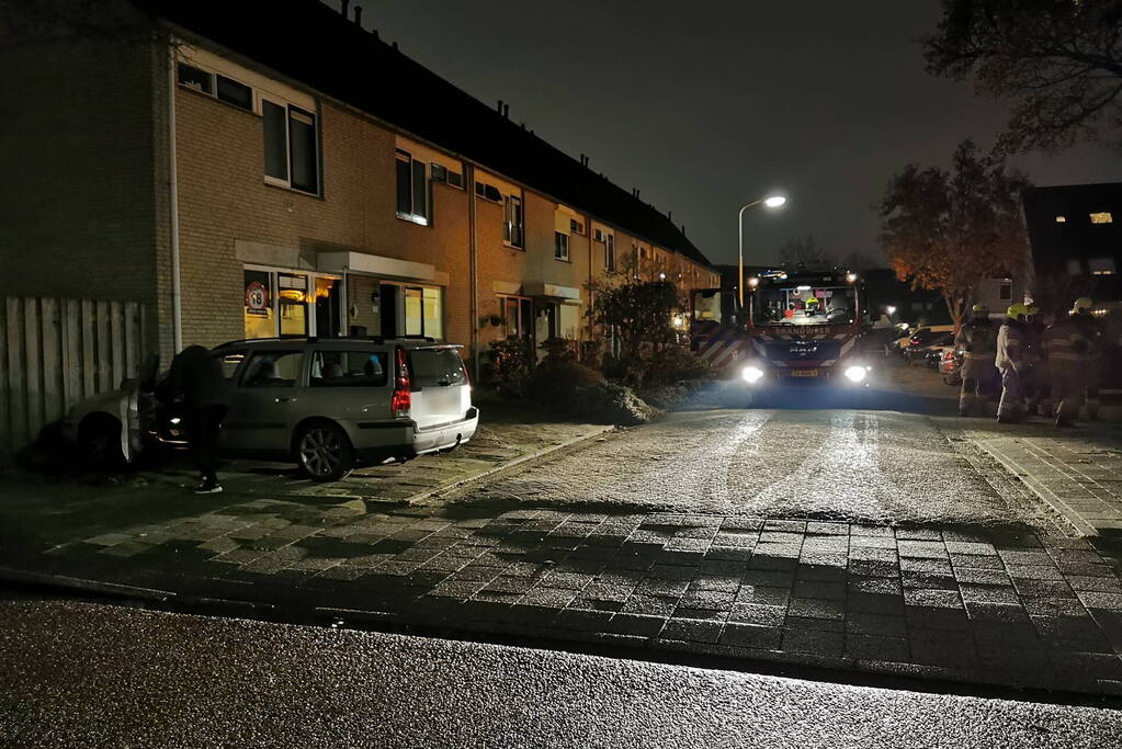 Lekkende LPG-auto veiliggesteld door brandweer