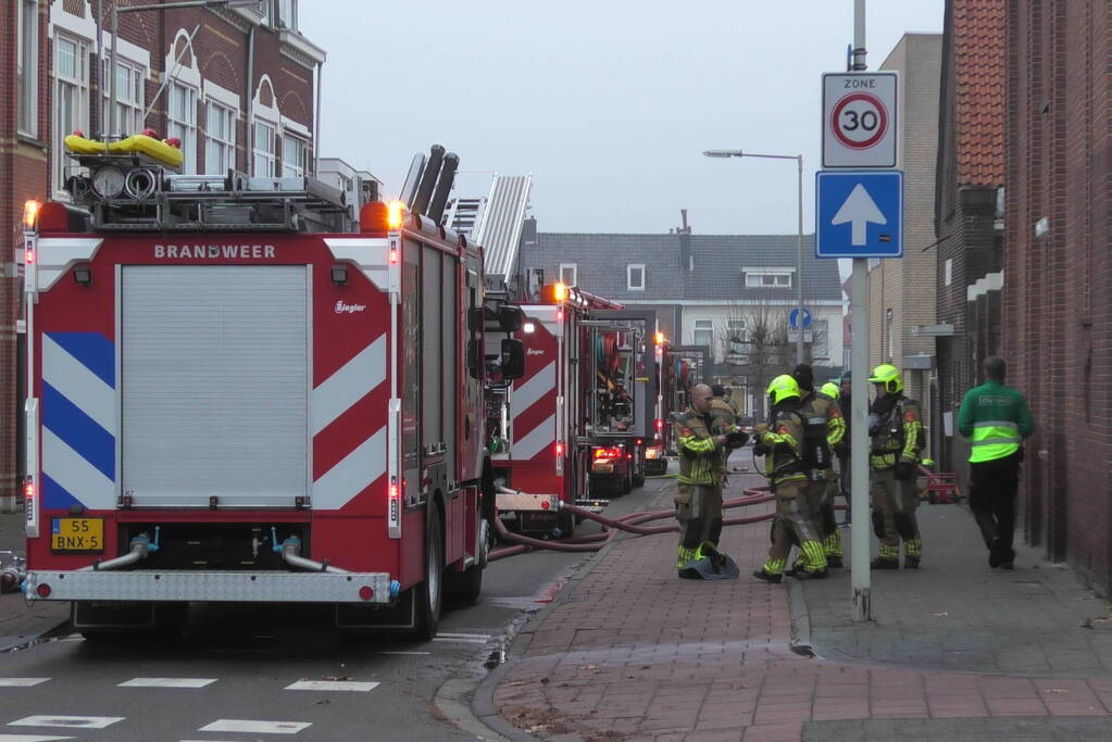 Gewonde bij grote brand in kerk
