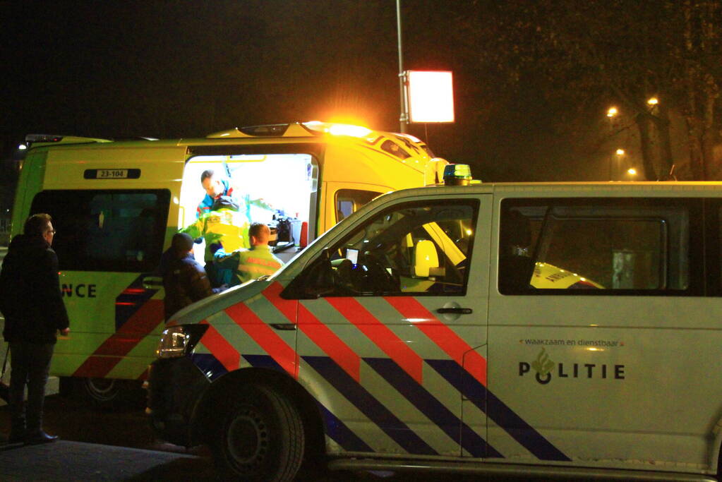 Maaltijdbezorger gewond na val met scooter