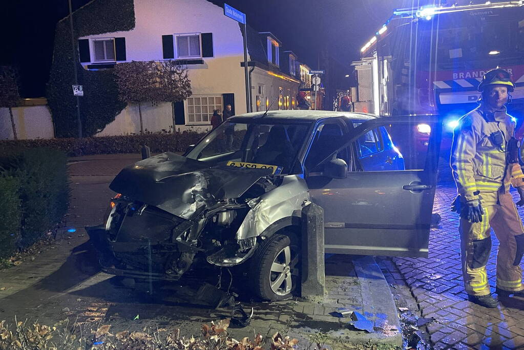 Gewonde bij ongeval tussen vrachtwagen en auto