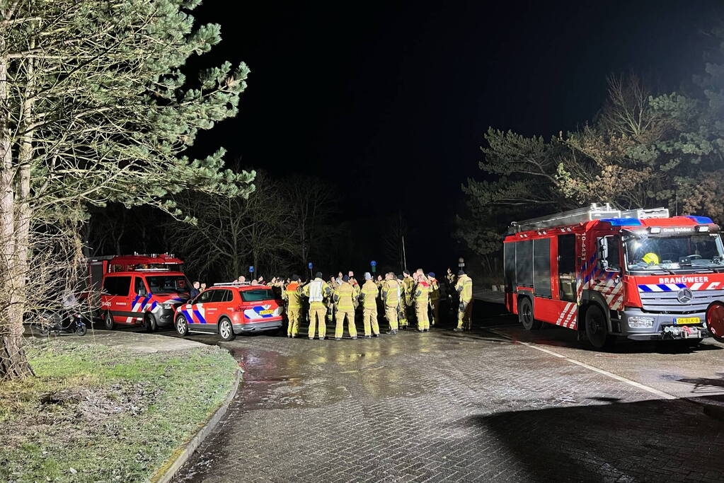 Grote brandweeroefening in duinen