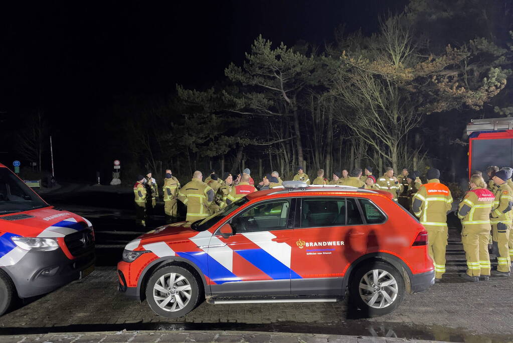 Grote brandweeroefening in duinen