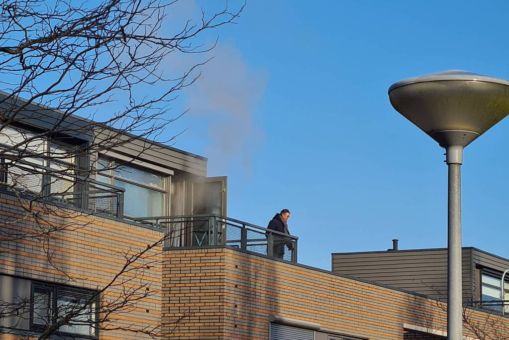 Veel rook bij brand in rijtjeswoning