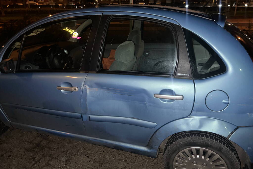 Persoon aangehouden na ongeval met gestolen auto