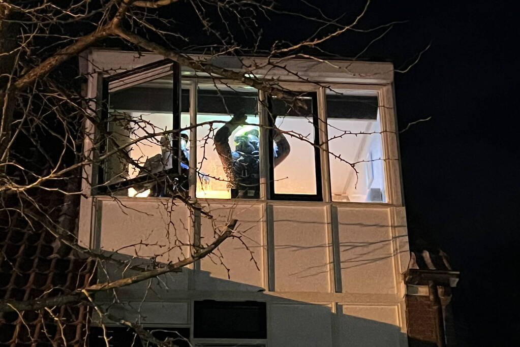 Brand in slaapkamer snel onder controle