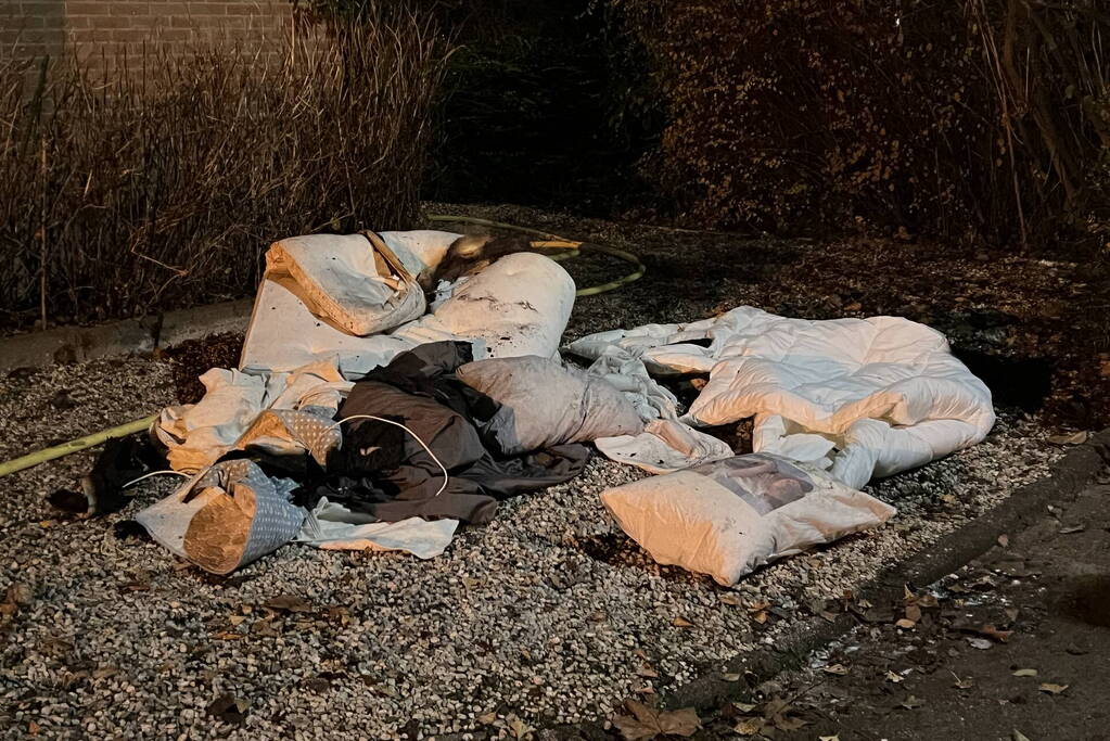 Brand in slaapkamer snel onder controle