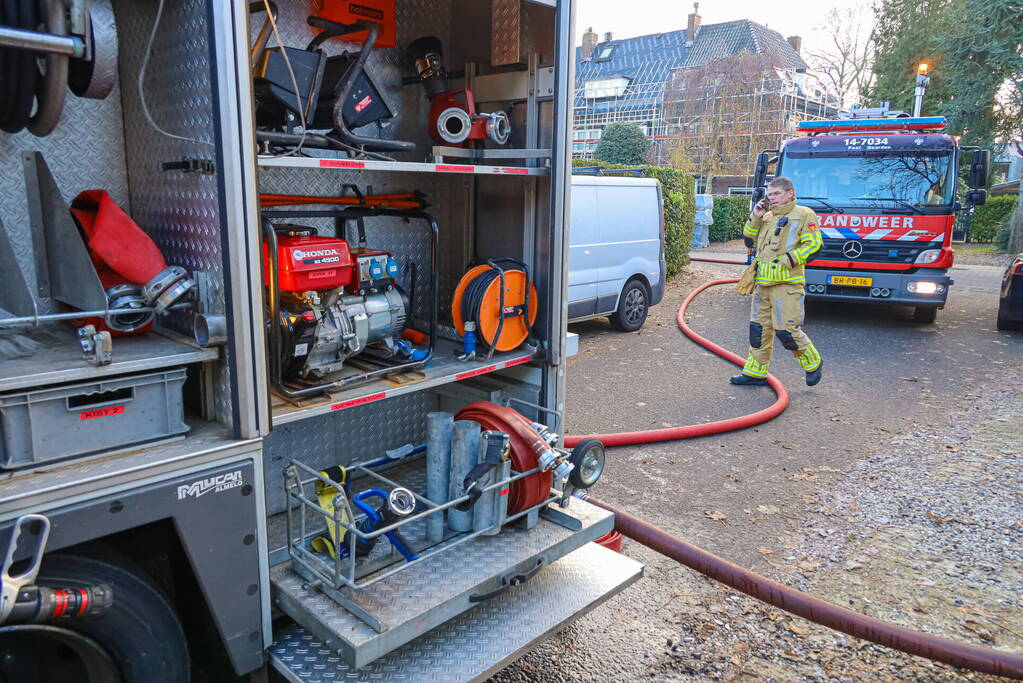 Brand in kruimruimte van woning