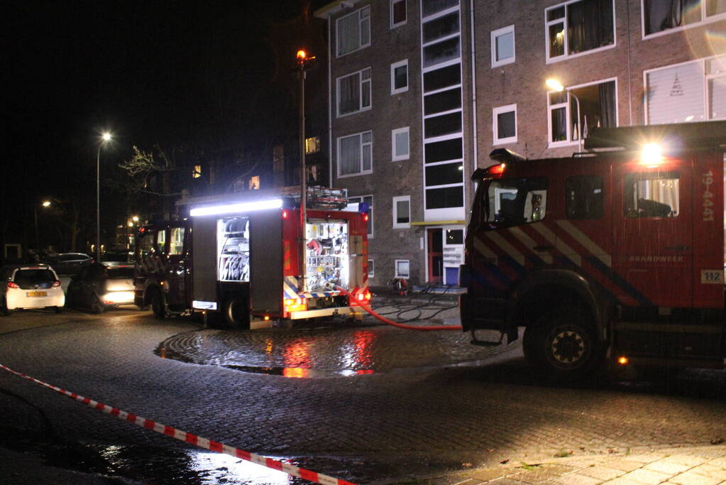 Personen gered na grote brand in kelder