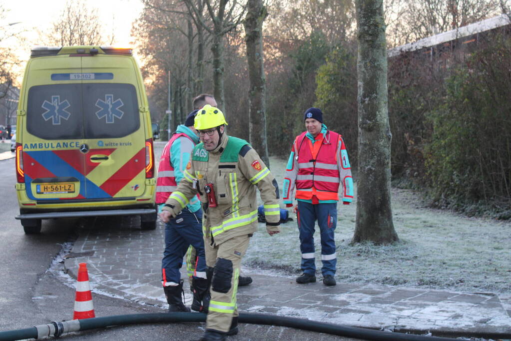 Grote uitslaande brand bij AZC