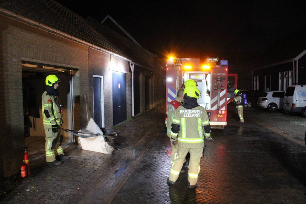 Wasdroger in brand in garage