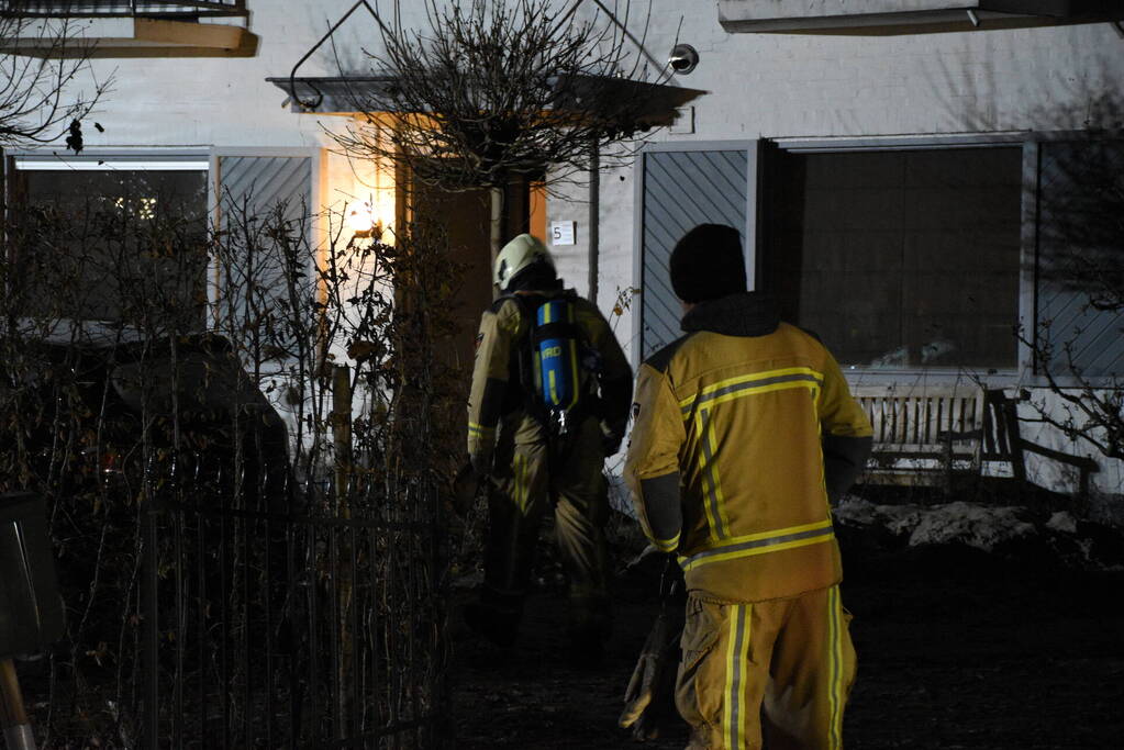 Schoorsteenbrand snel onder controle