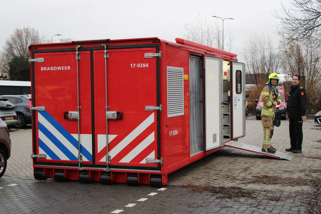 Zeer grote brand in bedrijfspand