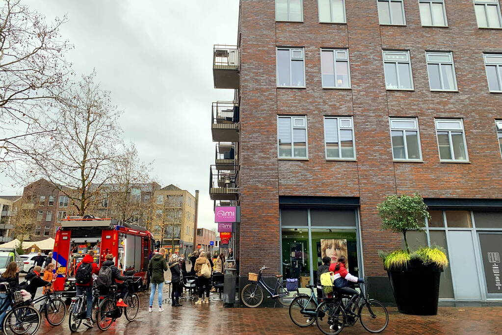 AMI kappers ontruimd vanwege wateroverlast