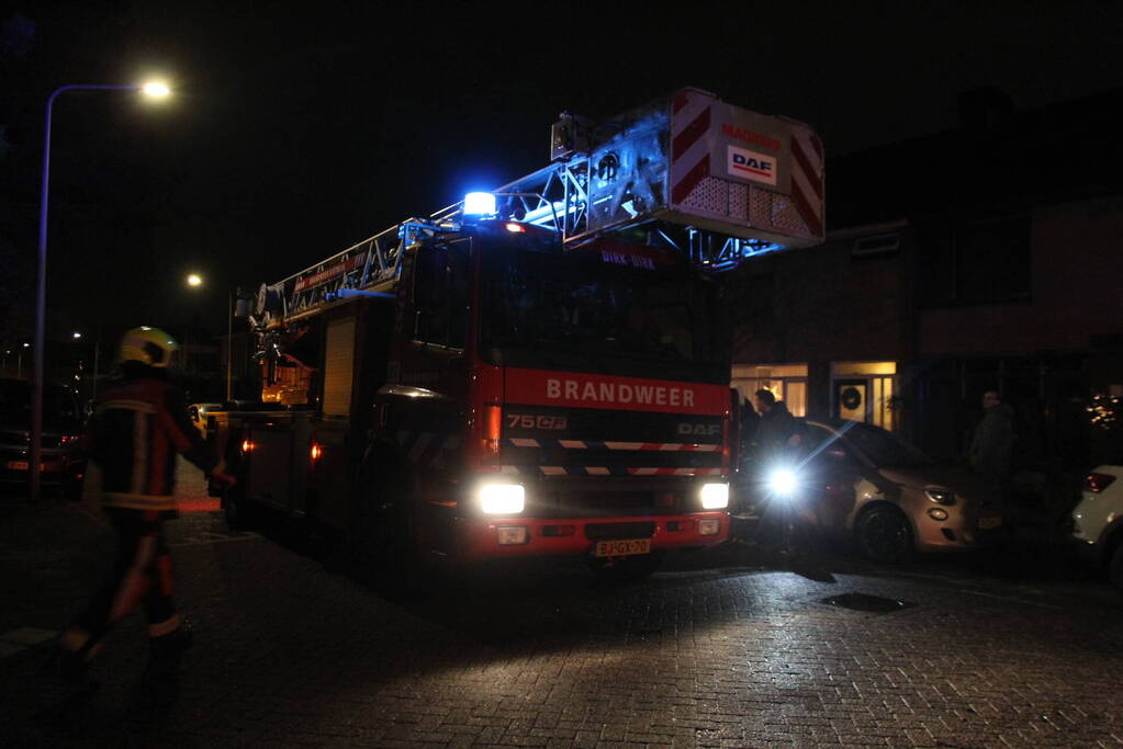 Veel bekijks bij brand in schoorsteen