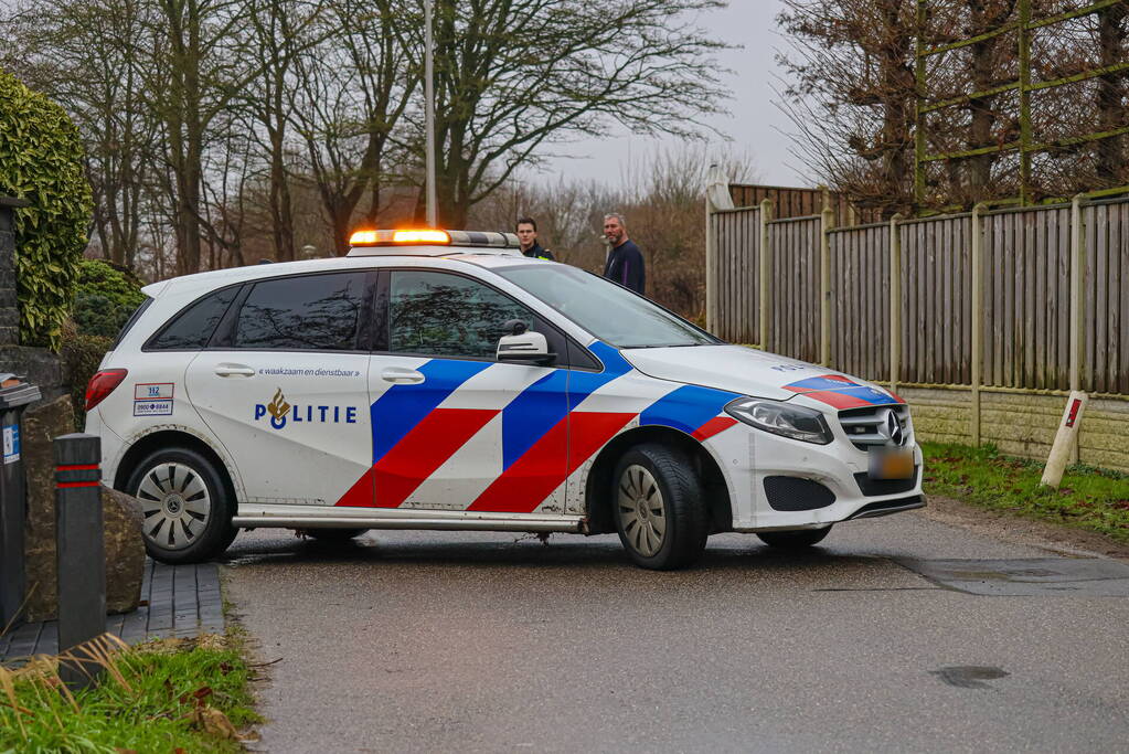 Auto te water geraakt