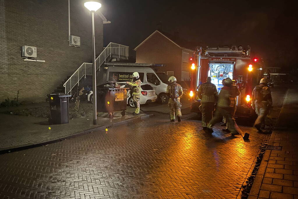 Brand in container snel geblust