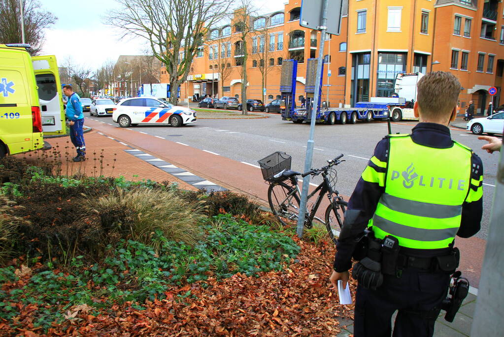 Bestuurder aangehouden na aanrijding fietser