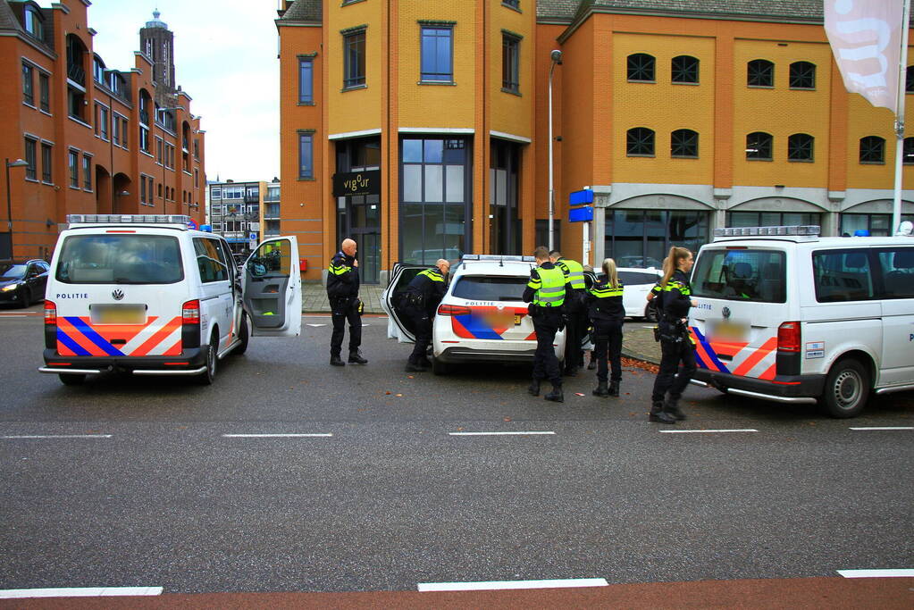 Bestuurder aangehouden na aanrijding fietser