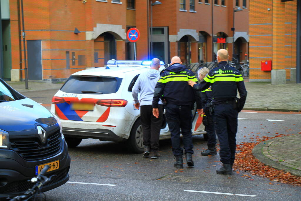 Bestuurder aangehouden na aanrijding fietser
