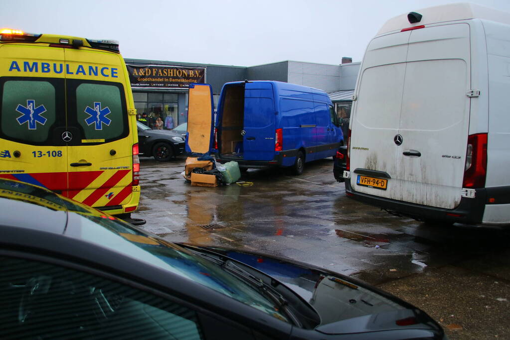 Hulpdiensten massaal ingezet na steekpartij