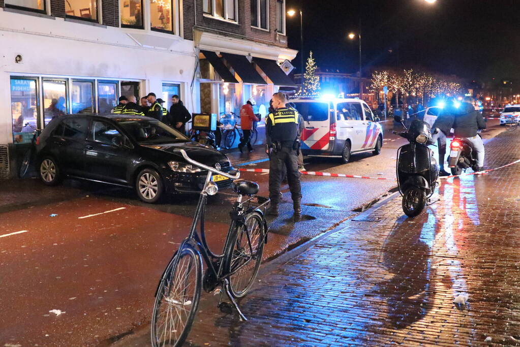 Persoon raakt gewond bij steekincident