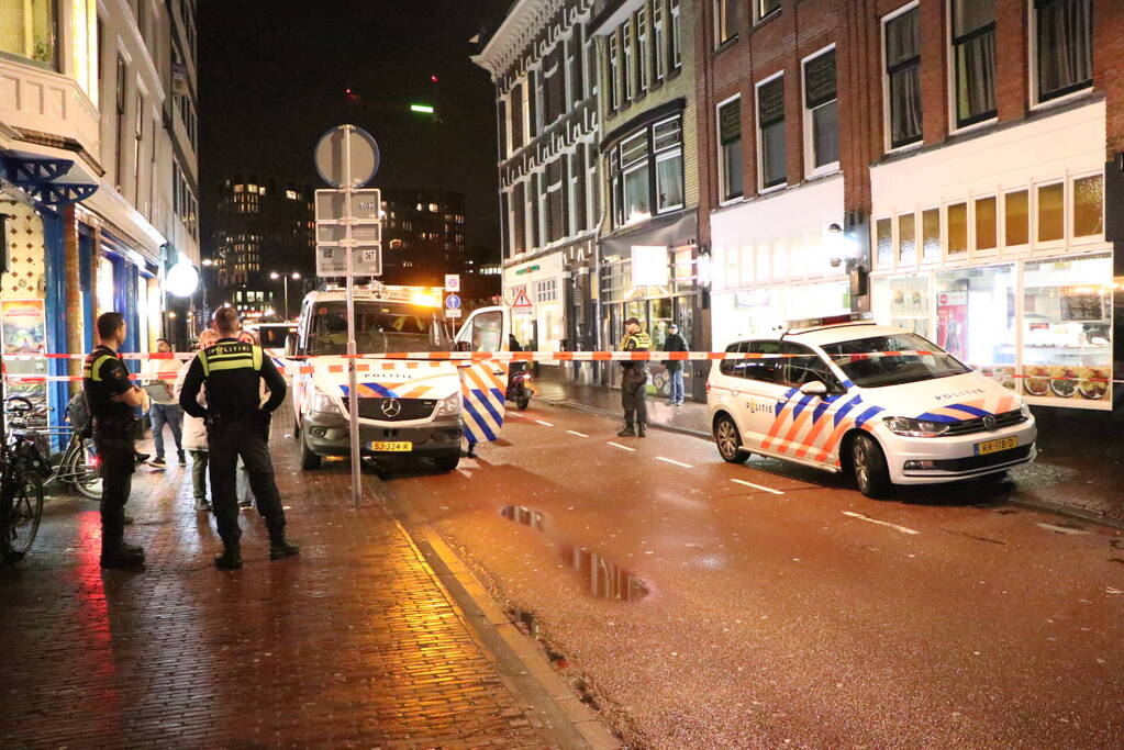 Persoon raakt gewond bij steekincident