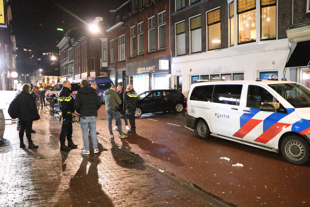 Persoon raakt gewond bij steekincident