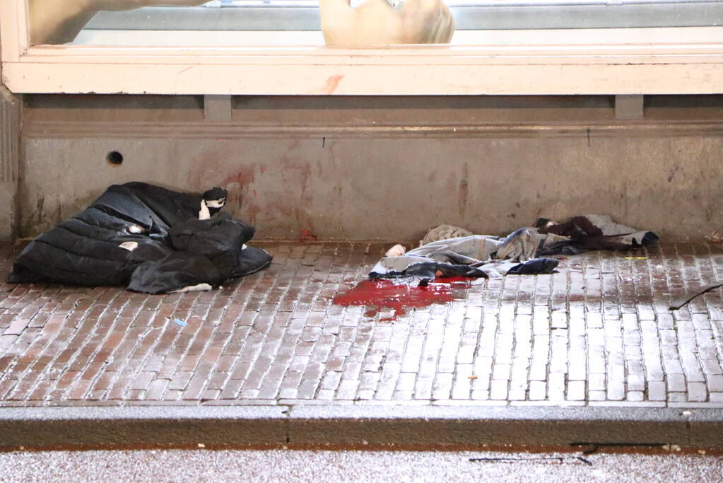 Persoon raakt gewond bij steekincident