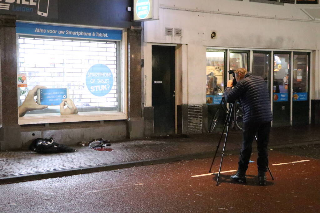 Persoon raakt gewond bij steekincident