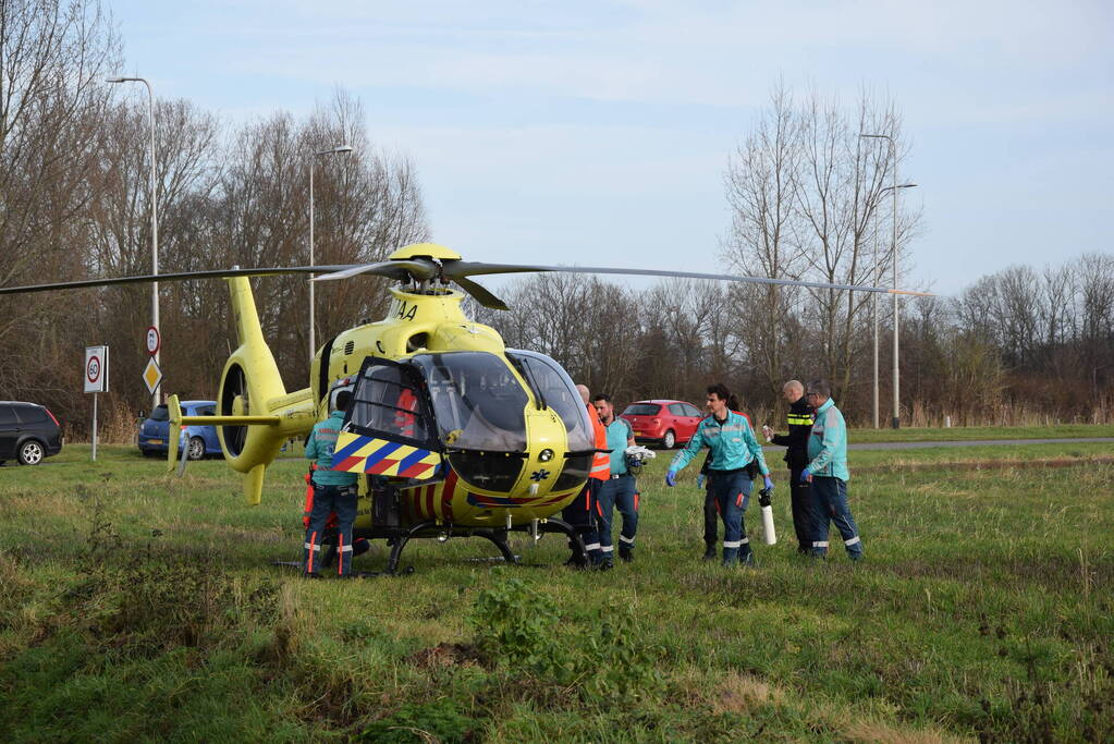Zwaargewonde bij incident in woning