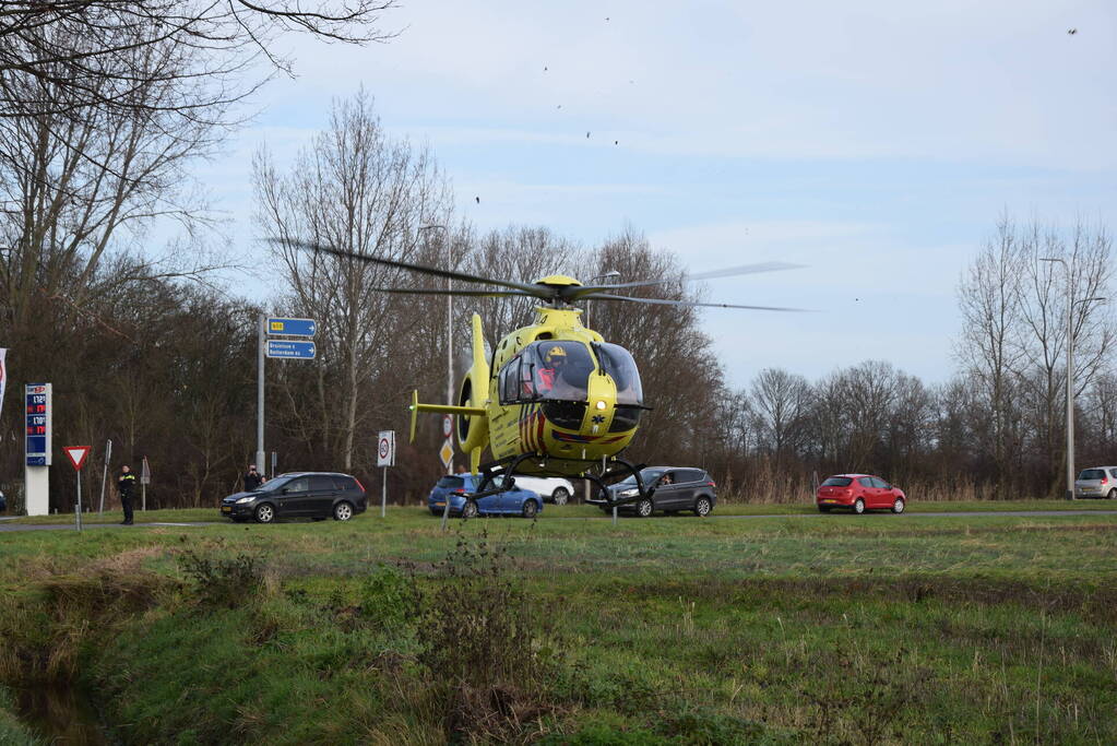 Zwaargewonde bij incident in woning