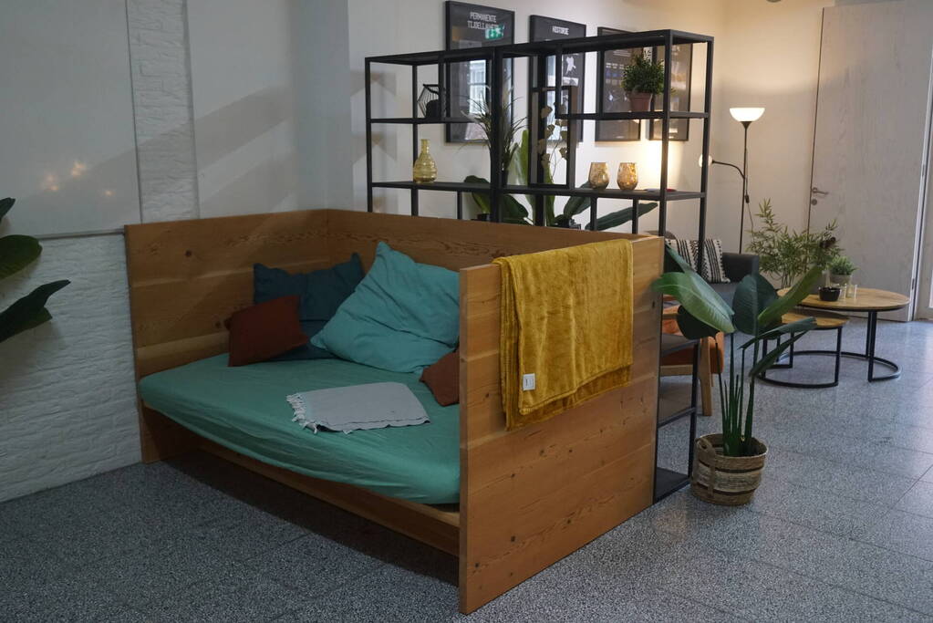 Vrijwilligers van HandicapNL maken Glazenhuis voor iedereen toegankelijk