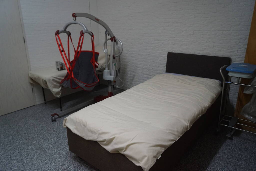 Vrijwilligers van HandicapNL maken Glazenhuis voor iedereen toegankelijk