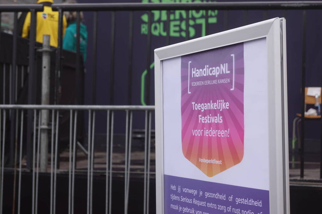 Vrijwilligers van HandicapNL maken Glazenhuis voor iedereen toegankelijk