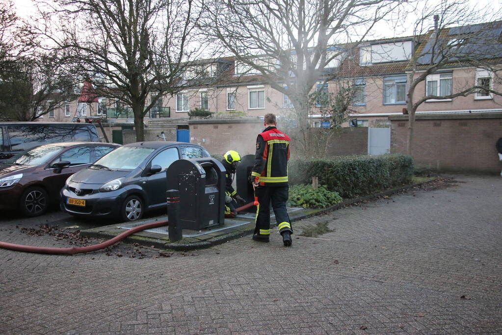Ondergrondse containerbrand snel geblust